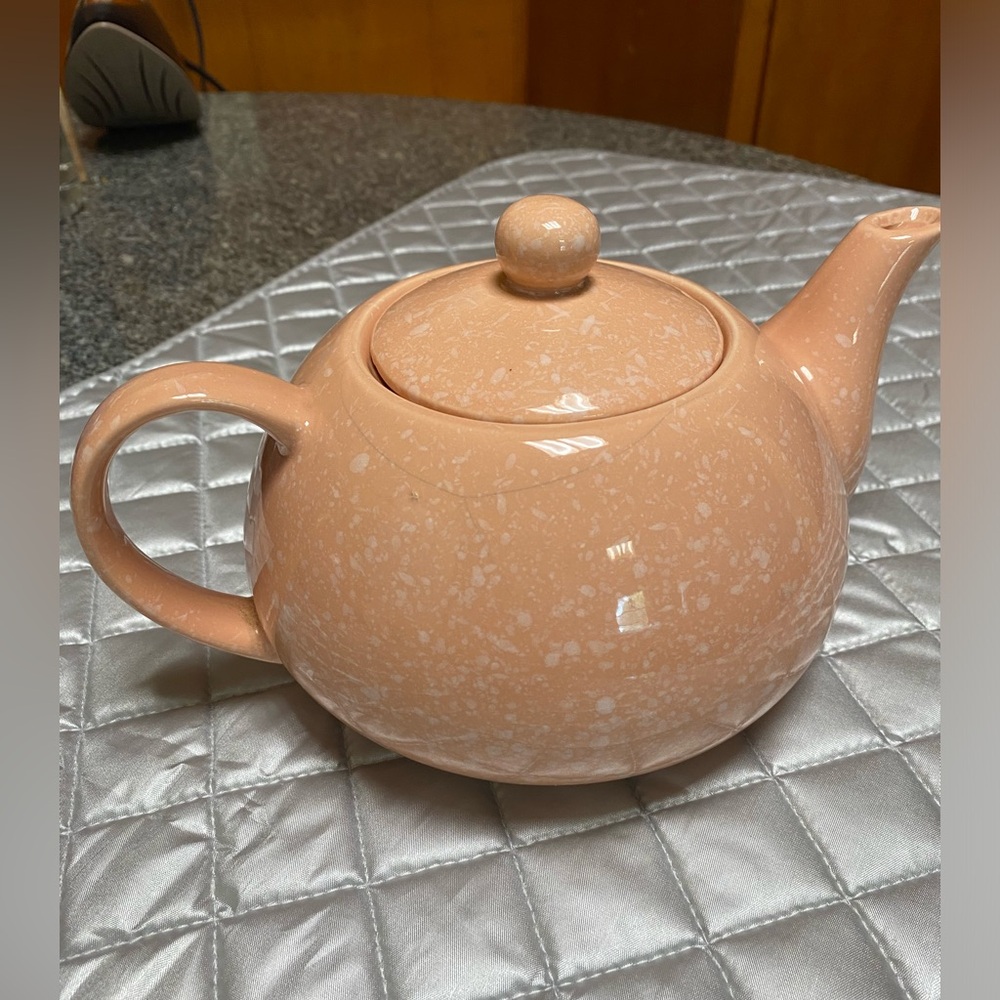 Vintage Churchill Stonecast Peach Tea Pot